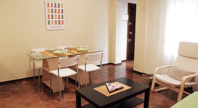 Apartamentos Callecultura Madri Quarto foto