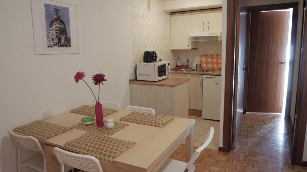 Apartamentos Callecultura Madri Exterior foto